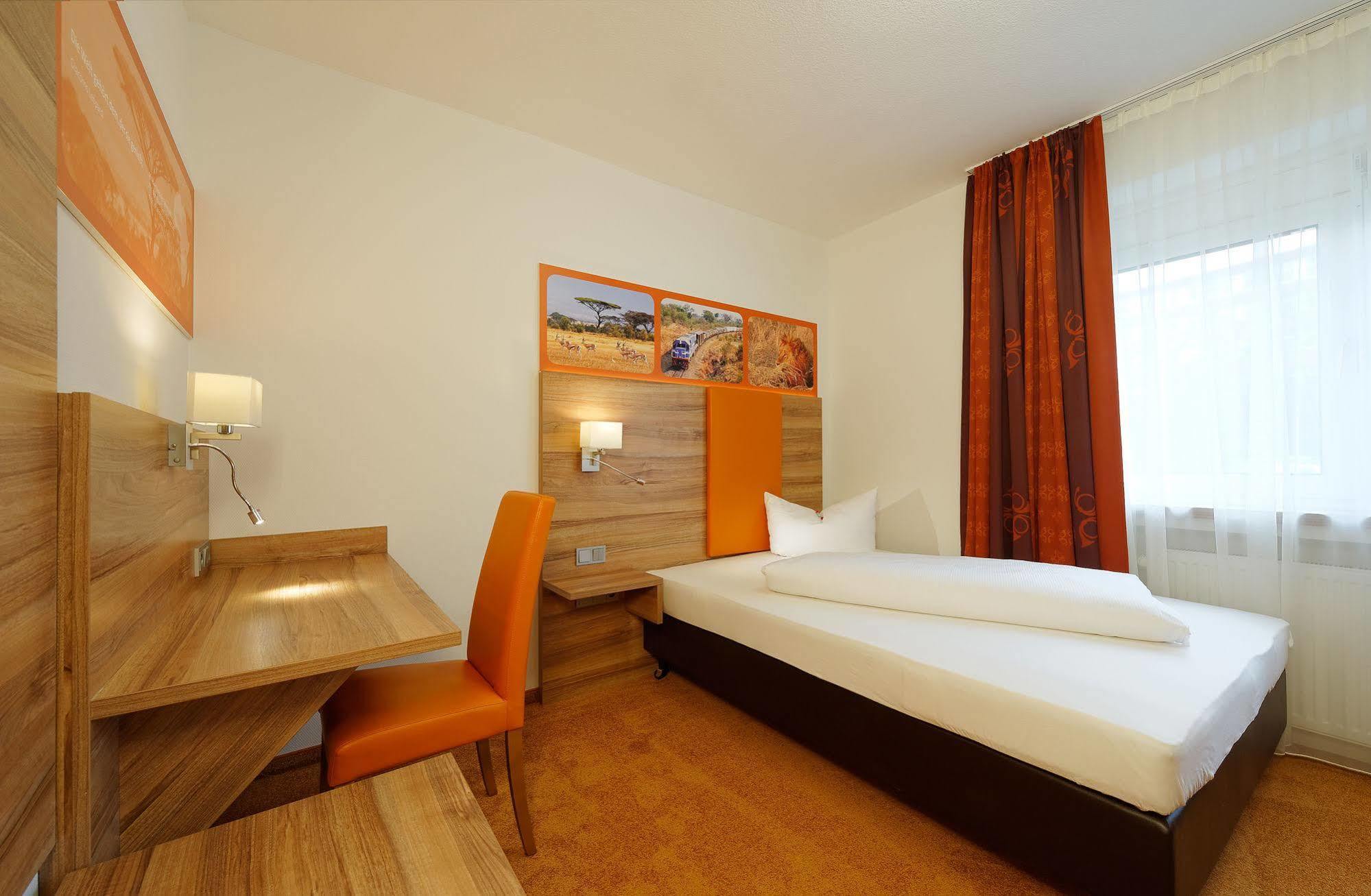 Hotel Zur Post Leipheim Kültér fotó